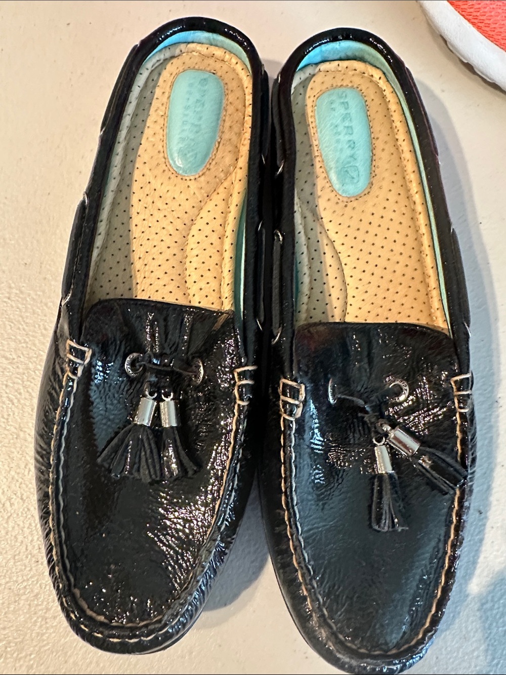 Sperry Black Patent Leather Tassel Driving Moccasins with Mint Insole